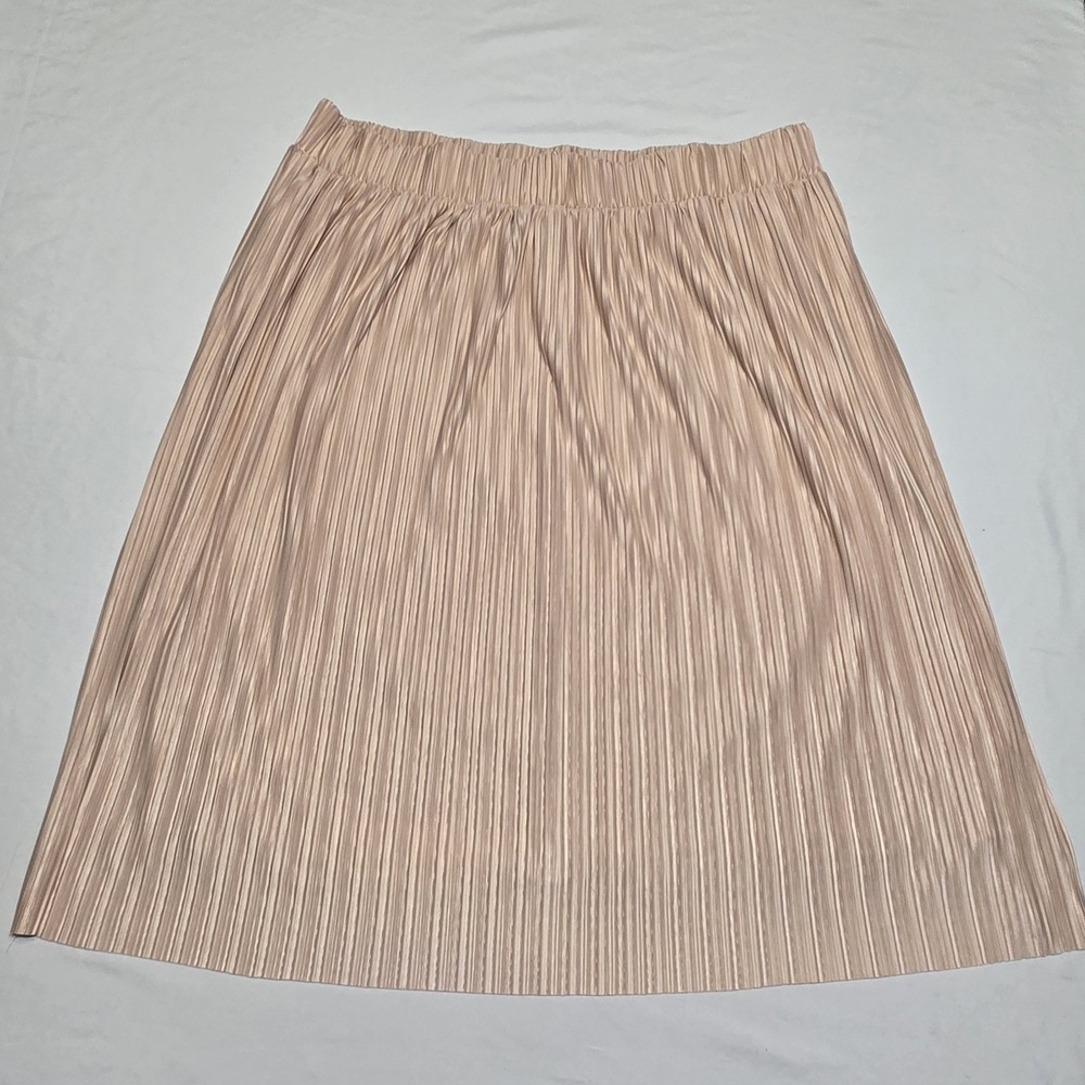 Torrid Blush Pink Accordian Pleated Midi Skirt 2X Stretch Waist Romantic Fairy